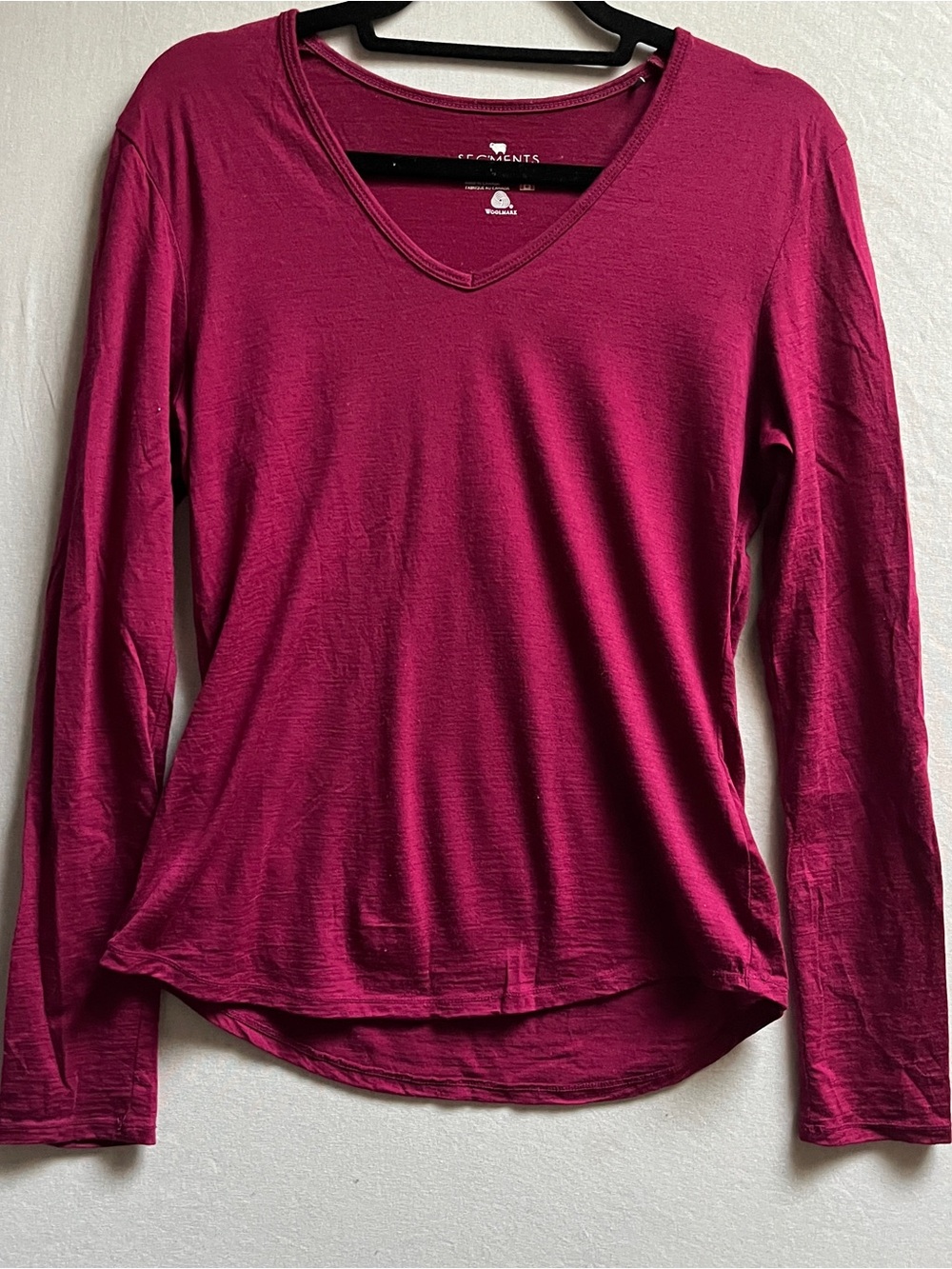 Segments 100% Merino Wool V Neck Long Sleeve Top S